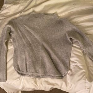 Aritzia sweater